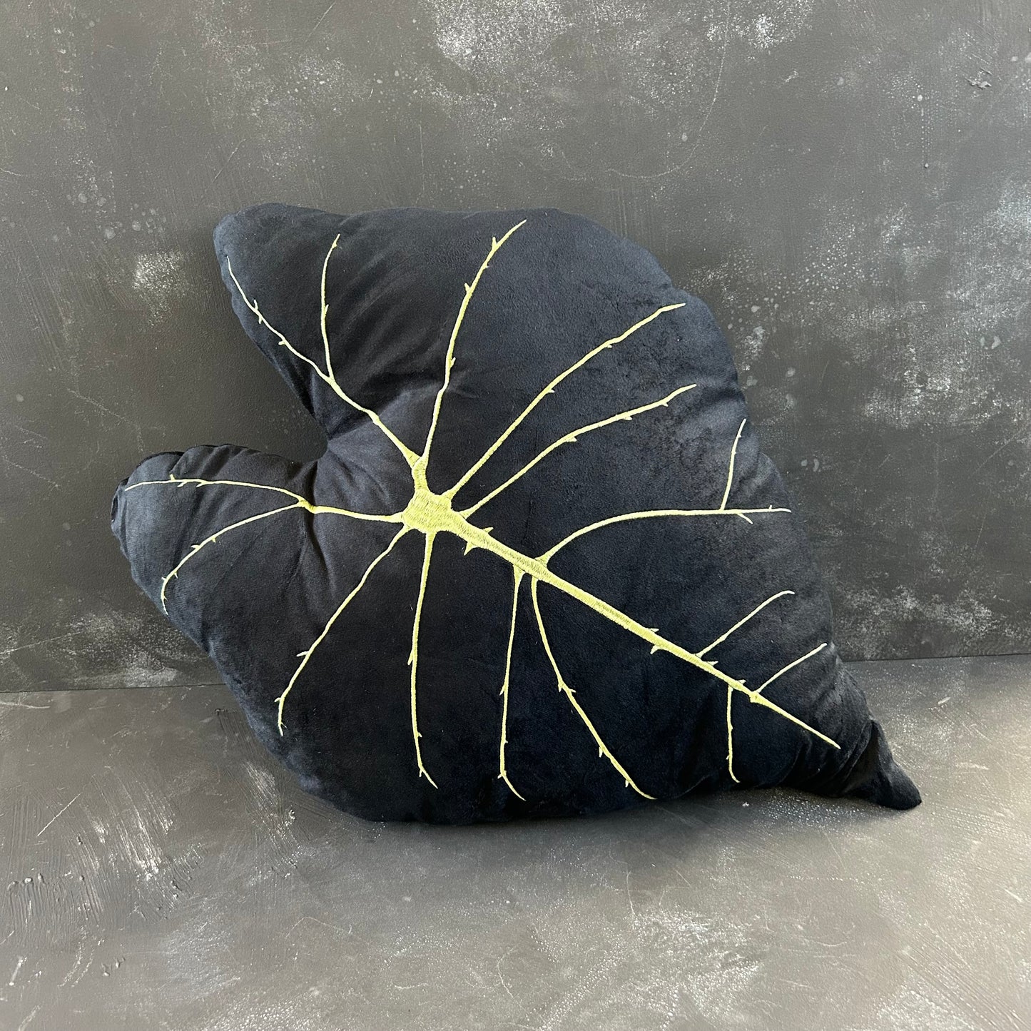 Planti Leaf Pillows