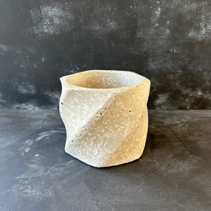 Handmade Pot - Medium Swirl